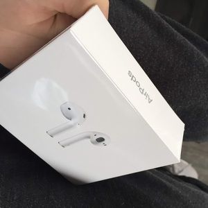 Meet your Posher, Airpods4life